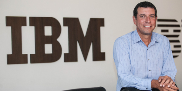 Álvaro Merino (Ingeniería Industrial) es gerente general de IBM Perú.