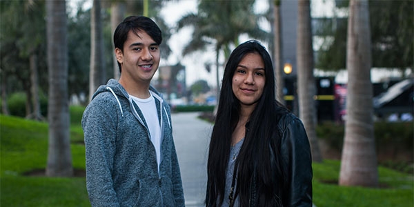Alonso Ramírez y Carla García estudiarán ambos Ingeniería Industrial.